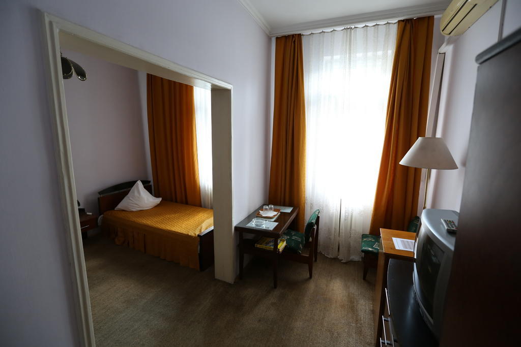 Banat Otel Bükreş Oda fotoğraf