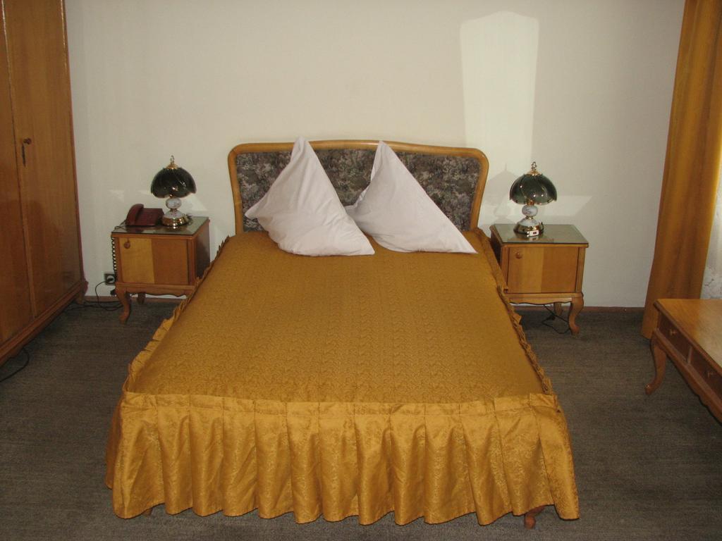 Banat Otel Bükreş Oda fotoğraf